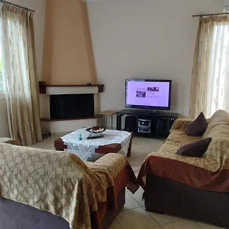 Casa vacanze ήσυχο οικογενειακό σπίτι. Astros