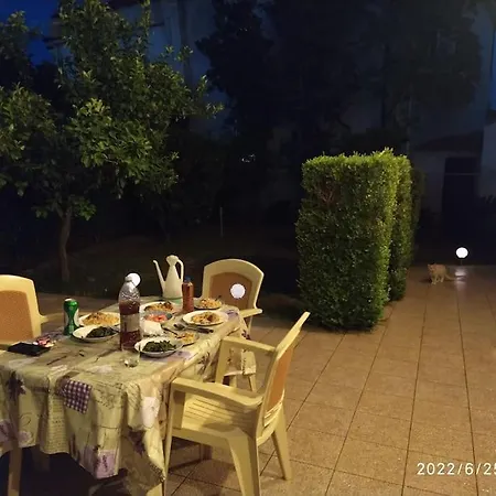 ήσυχο οικογενειακό σπίτι. בית נופש *