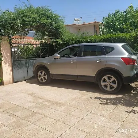 Vakantiehuis ήσυχο οικογενειακό σπίτι. Ástros