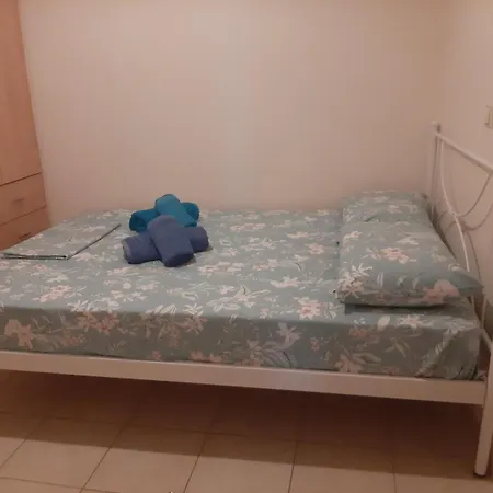 ήσυχο οικογενειακό σπίτι. בית נופש *