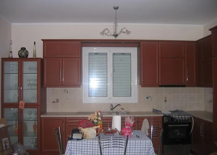 ήσυχο οικογενειακό σπίτι. * Astros